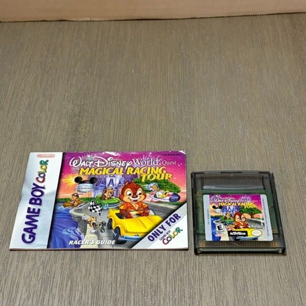 Walt Disney World Quest Magical Racing Tour Gameboy Color with Manual